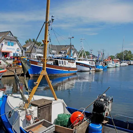 Privatunterkunft In Plogshagenauf Hiddensee