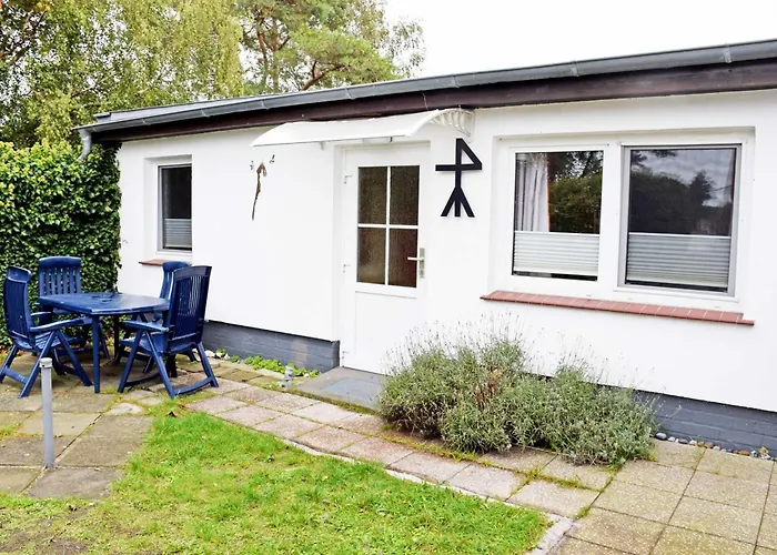 Privat bolig In Plogshagenauf Hidden Neuendorf (Hiddensee)